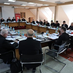 Priopćenje s 28. zajedničkog zasjedanja BK BiH i HBK-a